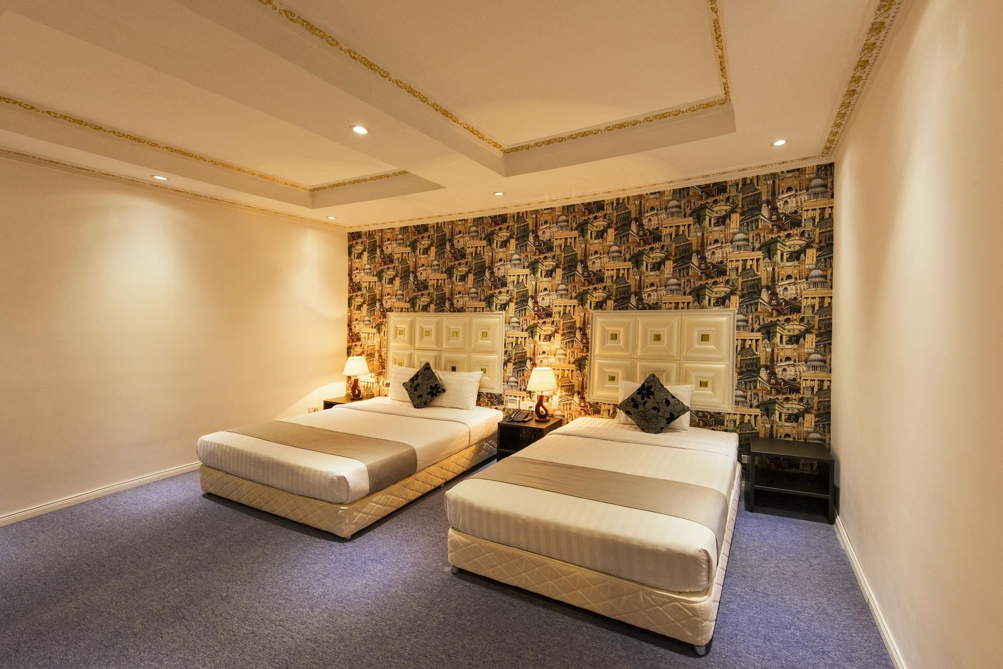 Golden Crown Hotel Ho Chi Minh City Exterior photo